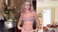Paulina Porizkova, 60, Posts a Getting-Dressed Video — and It Includes Surgery Scars and '4-Year-Old Underwear'