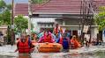 When north and south winds collide, torrential rain falls in south-east Asia