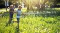 7 Old-School Outdoor Games To Channel A '90s Summer