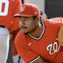Yankees trading Jorbit Vivas to Nationals for pitching prospect Sean Paul Liñan