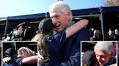 Bill Clinton shows up at NYC Marathon finish line with mysterious bandage