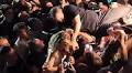 Vid of fan stealing Mike Skinner's shoe gets better with every watch