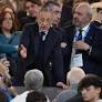 Con pancartas en su contra: el confuso encontrón de Florentino Pérez con algunos hinchas en tensionado triunfo del Real Madrid