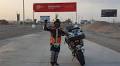 Viajó desde Argentina a Perú en moto, quedó varado en el desierto y un "alma solidaria" lo ayudó