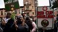 No Contract Means No Coffee as Starbucks Baristas Walk Out
