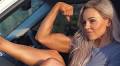 Geelong trainer working with Kayla Itsines