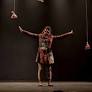 Dora de Assis estreia “Na Quinta Dor” em 4 de julho no teatro do Centro Cultural da Justiça Federal