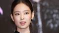 BLACKPINK’s Jennie Just Proved Pearls Also Belong on Our Nails With This 3D Manicure