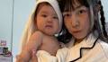 The Experimental Nail Artist With a Nine-Month-Old Baby