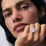 Your engagement ring memo: size matters