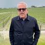 One of the world's most influential wine critics makes Okanagan stop