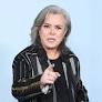 Rosie O'Donnell calls Trump a conman, narcissist and a psychopath in rare public appearance