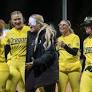 Oregon softball ace Lyndsey Grein says roommates 'saved my eye'