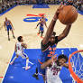 Knicks' Mitchell Robinson Jokes About Dunk on Joel Embiid After Trending Photo, Video