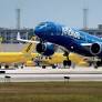 Top airline offers $99 rescue fares as thousands are left stranded by Spirit shutdown