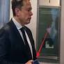 Which phone does Elon Musk use? This mobile phone was spotted in the hands of the world's richest person...