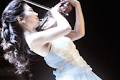 Violinist Park Ji-hae shocks and rocks the house