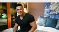 Fitness model shows his cooking skills on TV