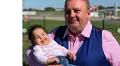 Com muito “tômpero”: Erick Jacquin prepara a primeira papinha dos gêmeos em vídeo