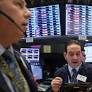 Las claves de una jornada yoyó en Wall Street: el Dow Jones rebota un 2,3% en su mejor sesión de la era Trump