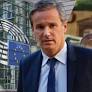 No money, no Europeans for Nicolas Dupont-Aignan
