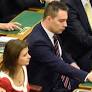 Botrány - Vona Gábor felesége Orbán nejétől kér segítséget, állítsa le a miniszterelnököt