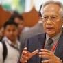 Veteran newsman backs activist Hishamuddin over probe