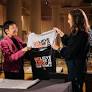 Maria Ressa donates T-shirts to the Nobel Prize Museum