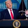 "Silni biorą, co chcą, słabi znoszą, co muszą". Rok chaosu z Trumpem