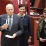 Liberal senator and retired major general Jim Molan dies at 72 of cancer