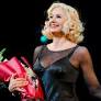 Mira Sorvino is finally living her Broadway dream with 'Chicago'