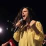 Janaina Paschoal critica doação de comida na cracolândia; padre rebate