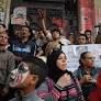 April 6 movement defiant after court ban