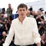 Harris Dickinson, from heartthrob to Ken Loach torchbearer: ‘We have lost faith in politicians’