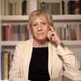 Lidia Ravera “Non credo alle promesse dei talebani. Sulle donne afghane pende un destino feroce”