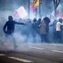 Opponents make last-ditch effort to stop French pension change as protests continue