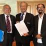 Malaysia PM Mahathir invited to speak at democracy conference by political activists