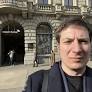 Andrei Caramitru explică cum s-ar putea reducere cu 20% numărul bugetarilor, fără greve