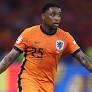 Steven Bergwijn bites back at Ronald Koeman in Saudi row
