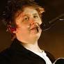 'Great night’s craic': Lewis Capaldi spotted with former Hoops star at Celtic bar