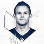 Melbourne Victory re-signs Leigh Broxham