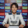 Riko Ueki signs new West Ham deal