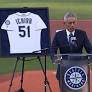 Mariners retire Ichiro Suzuki’s No. 51 during ceremony at T-Mobile Park