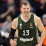 Andreas Obst and Johannes Voigtmann pushed Bayern up 2-0