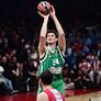 Veteran Tibor Pleiss to rookie Cedi Osman at the Final Four: "Keep your routine"