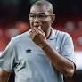 Diretoria do Santos adota nova postura na busca por treinador enquanto mantém Cesar Sampaio no cargo