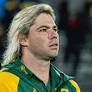 Faf de Klerk targeted by shock suitors as Springboks veteran to ease positional crisis