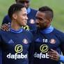 Sunderland sign free agent Steven Pienaar on one-year contract