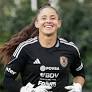 La portera venezolana Nayluisa Cáceres gana el premio RFEF