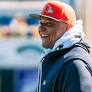 Miggy visits old friend Verlander before joining Team Venezuela in new role